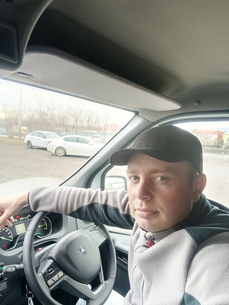  42579472  , 36 ,    