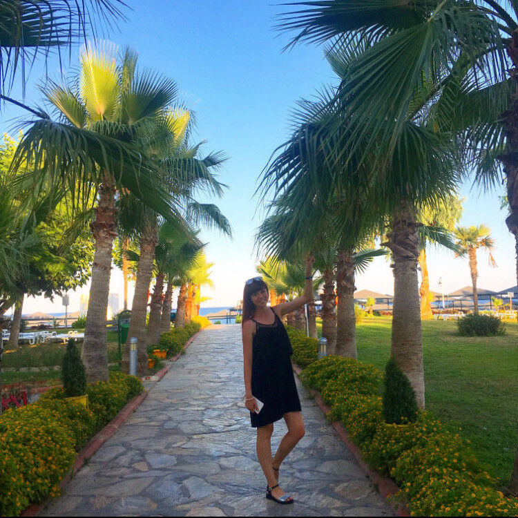  ,   Lktyr, 37 ,  