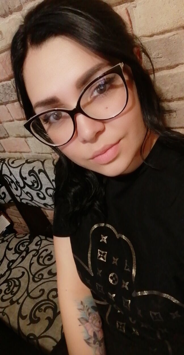  ,   Polly, 30 ,  