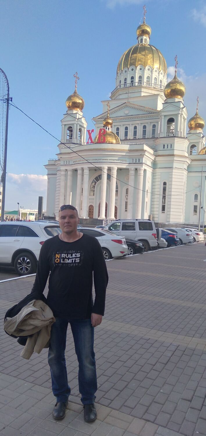  ,   Pavel, 37 ,   ,   