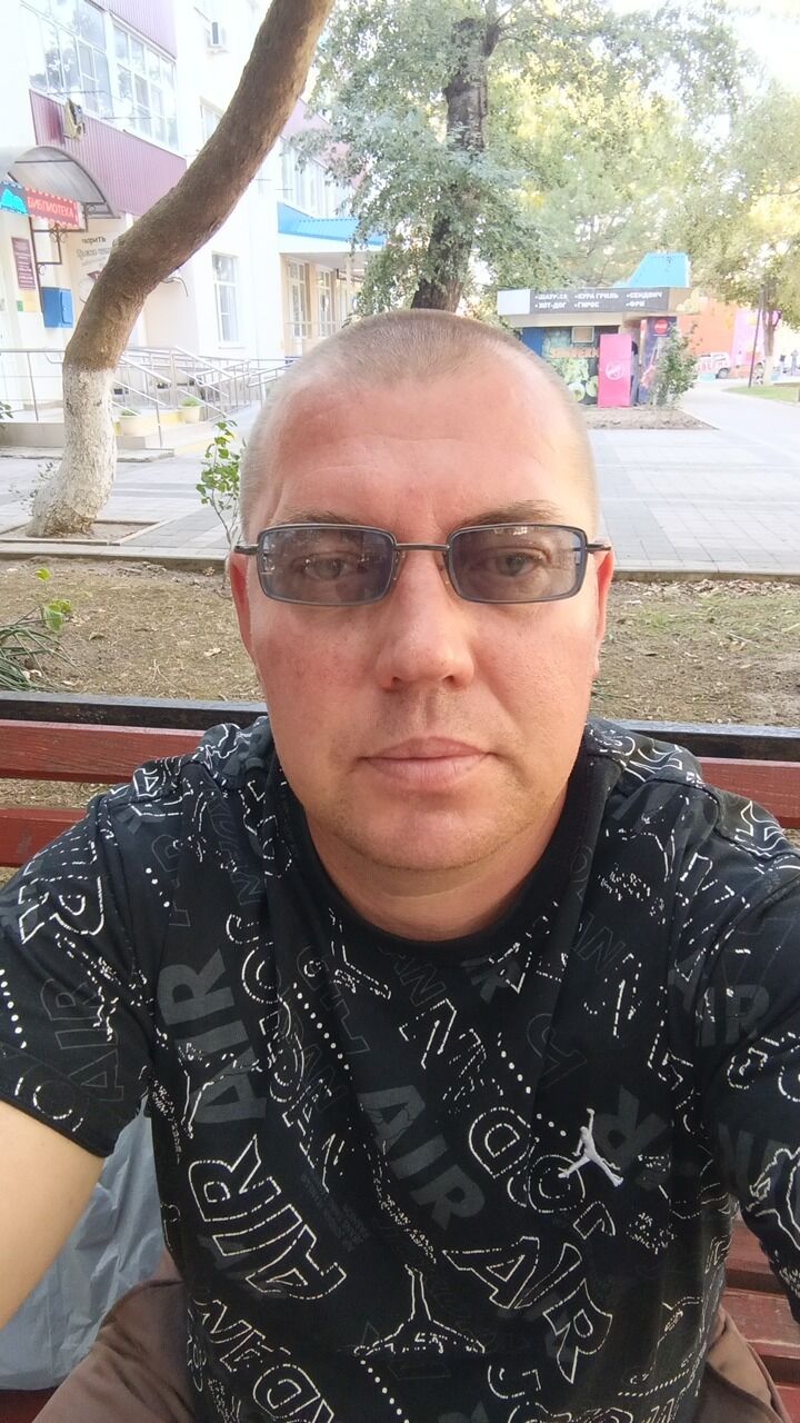  46695822  , 40 ,    