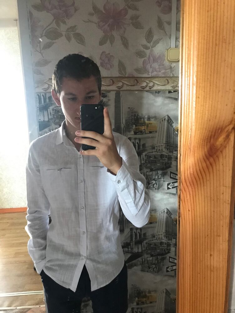  ,   Ը, 19 ,     , c 
