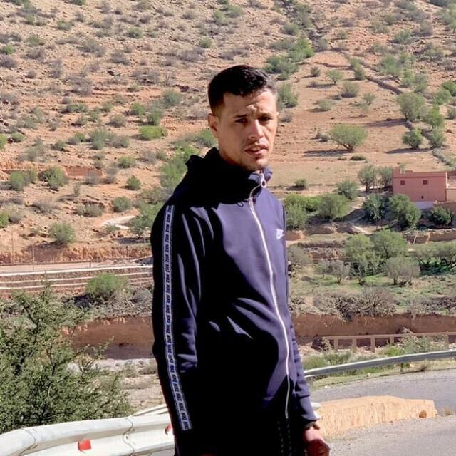  ,   Elhcen, 34 ,   ,   