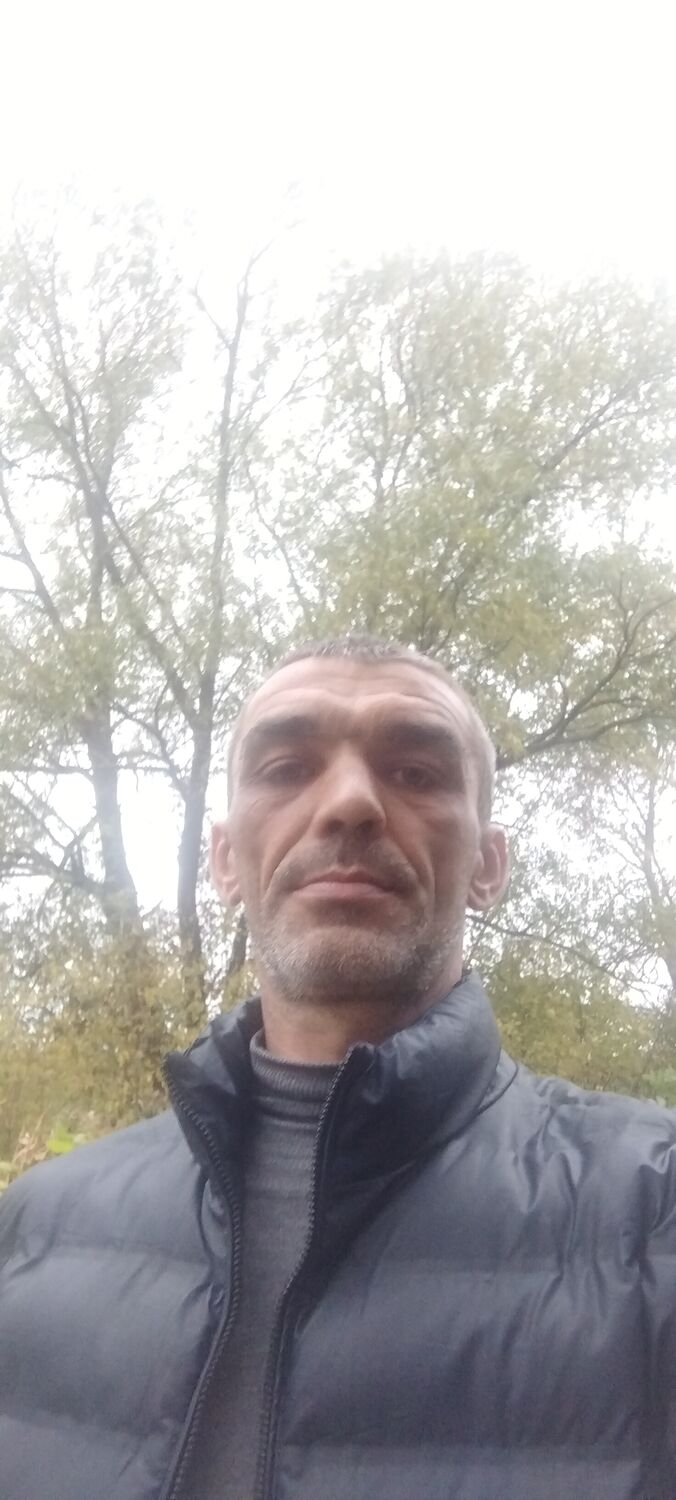  38540092  , 42 ,    