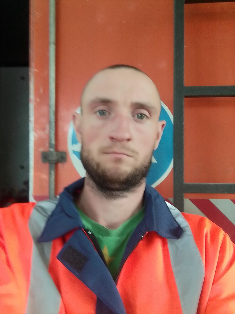  32303712  , 36 ,    