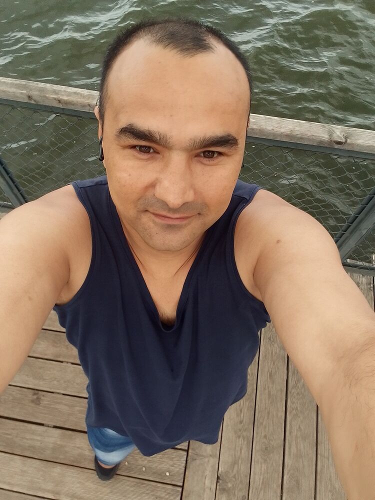  27716312  , 40 ,    