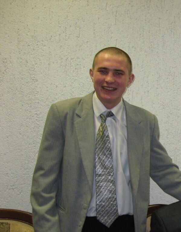  27715442  Mica, 38 ,    