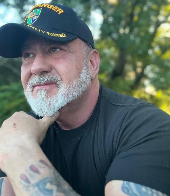  35154792  John Willi, 44 ,    Akaszto