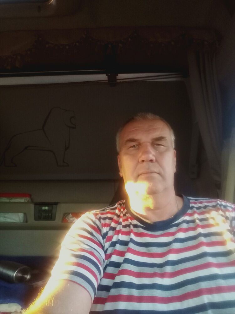  21211032  , 57 ,    