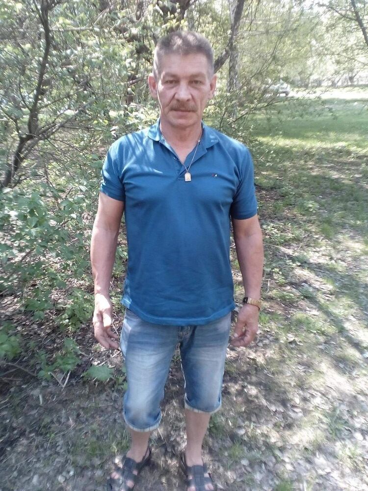  ,   Oleg, 60 ,  