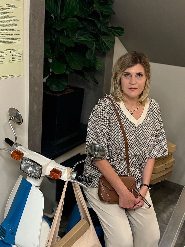  ,   , 53 ,   c 