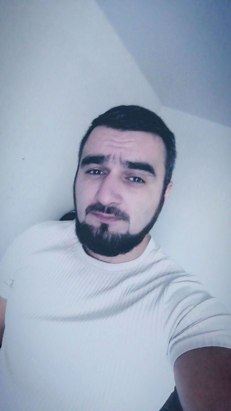  54072182  MURA, 30 ,     