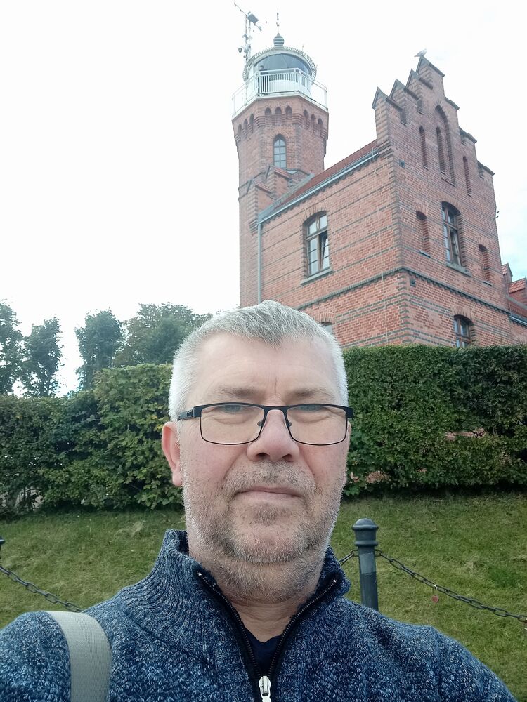  54066202  , 49 ,    Ustka