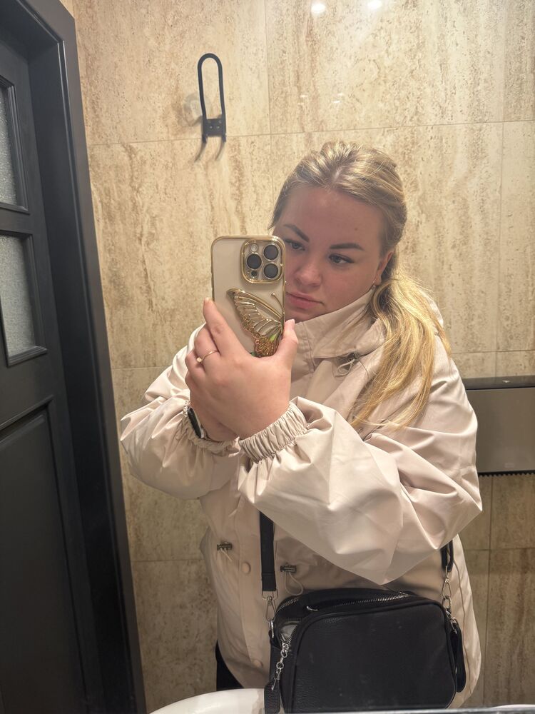  54102452  , 28 ,    -