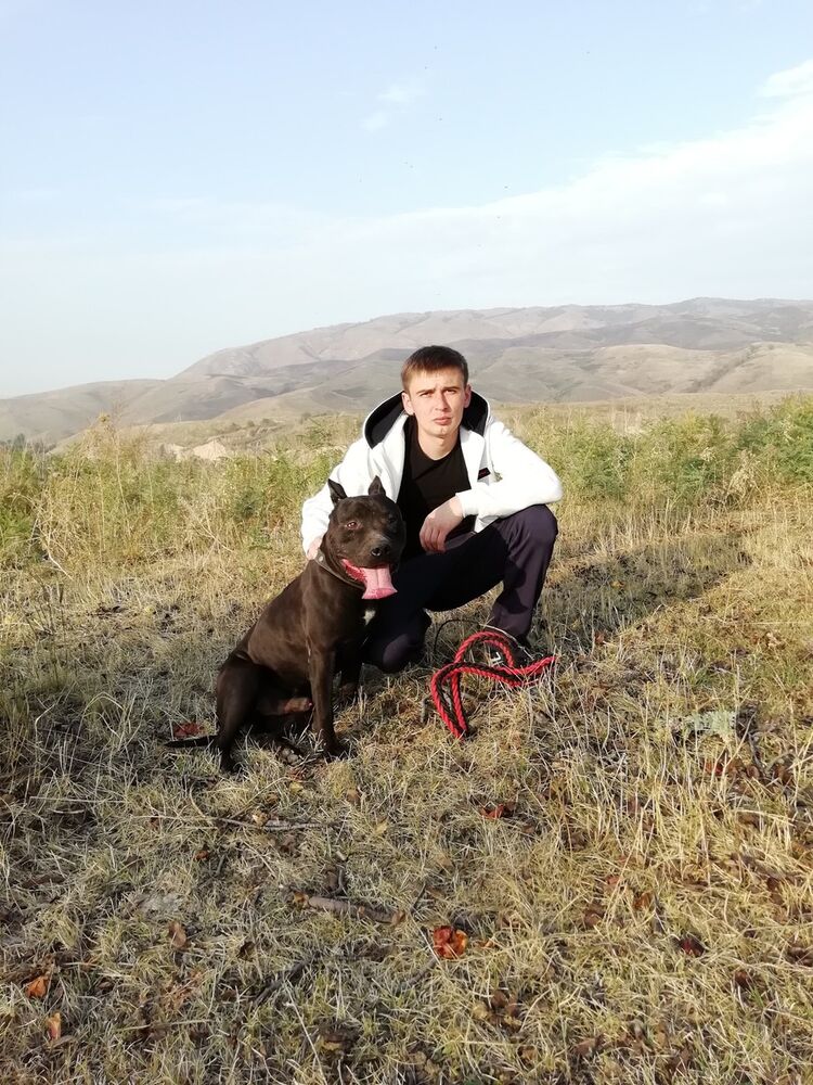  16345622  Aleksei, 35 ,    