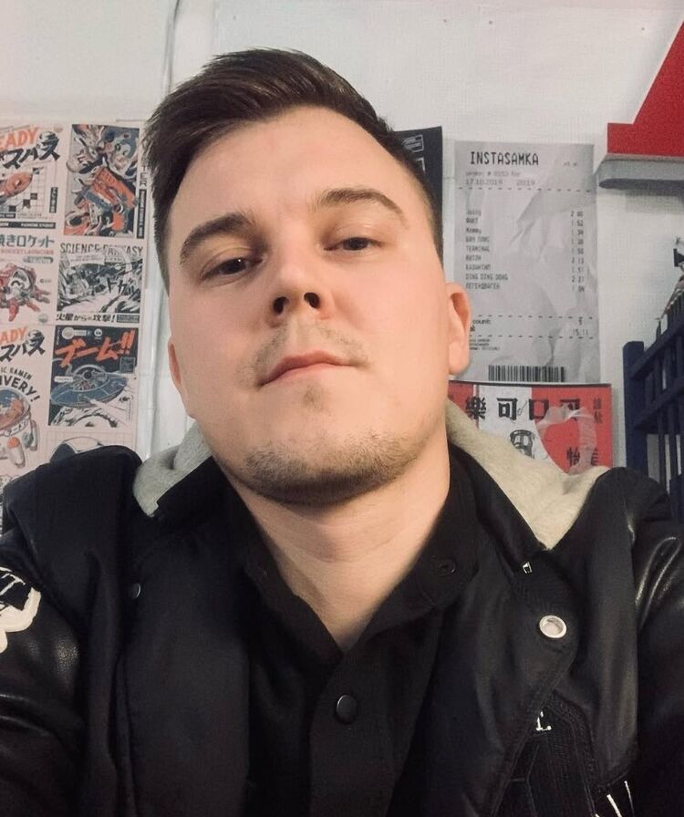  53828152  , 37 ,    -