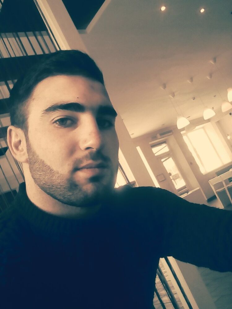  ,   Hendo, 27 ,   ,   , c 