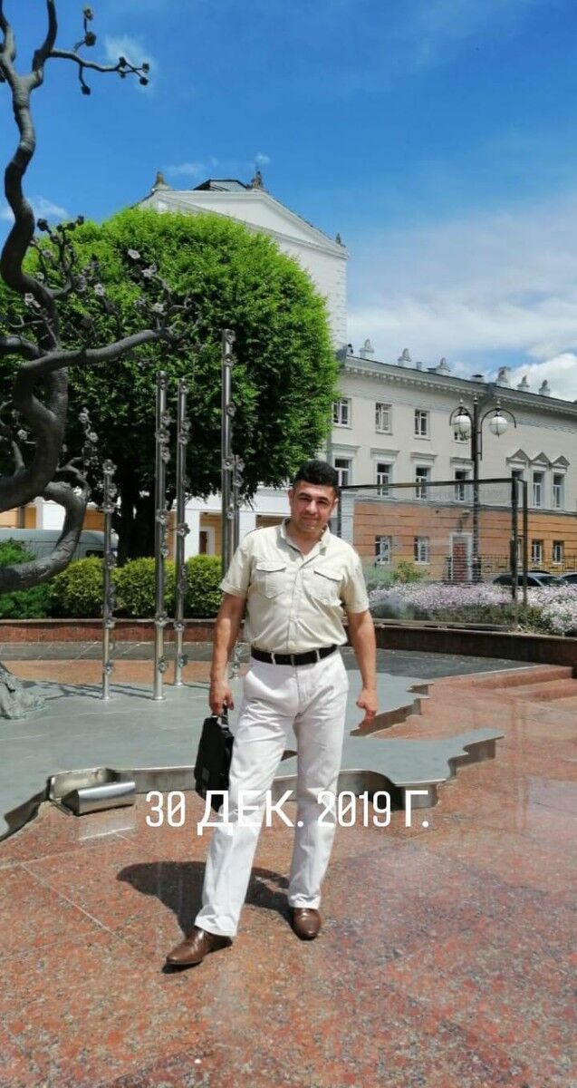  19606202  Alexander, 44 ,    -
