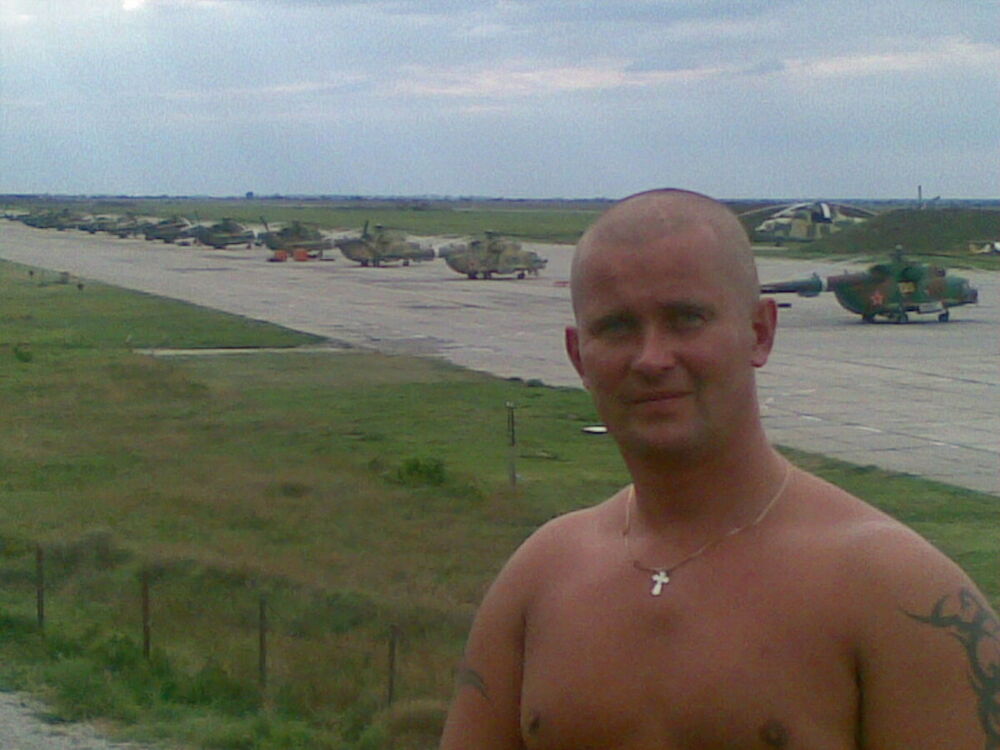 21724682  , 54 ,    