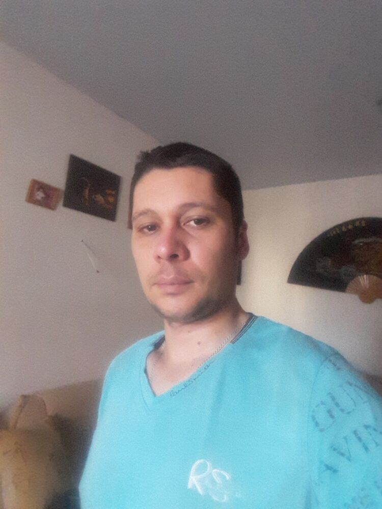  9577852  , 41 ,    