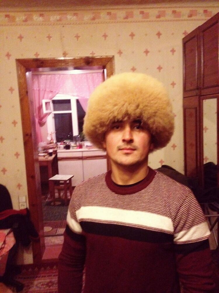  ,   Avazbek, 28 ,   ,   