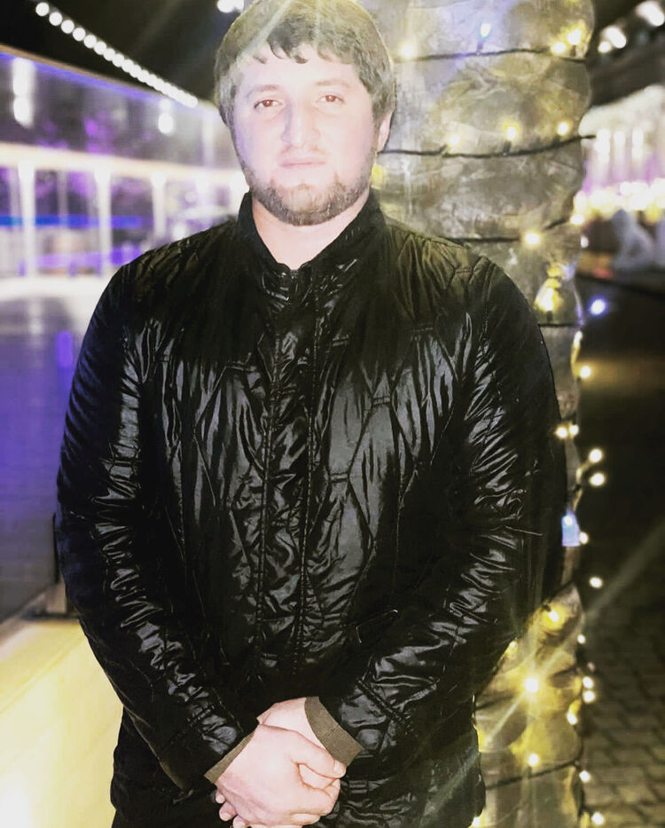  29445142  Magomed, 34 ,    