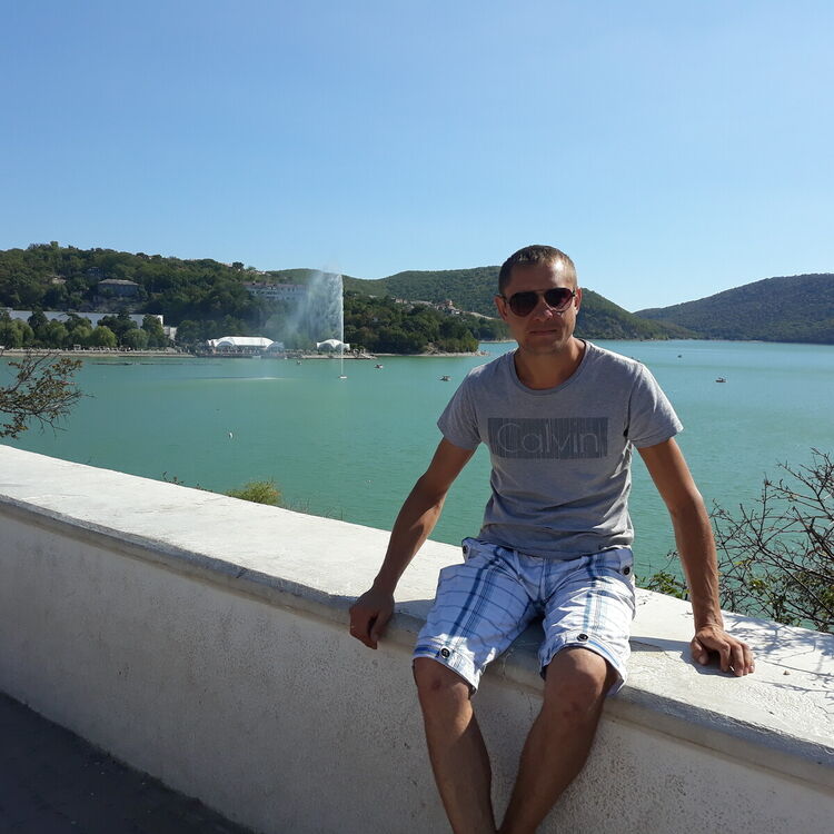 ���� 21794562 ������� C�����, 40 ���, ���� ���������� � �������-��-����