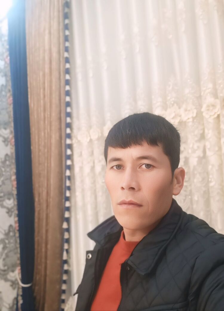  ,   Xudoyor, 33 ,   ,   