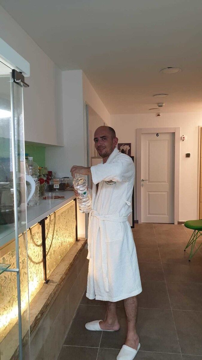  Tel Aviv-Yafo,   , 37 ,   