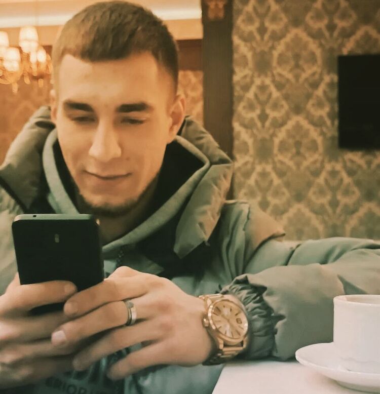  31878352  Miller, 28 ,    