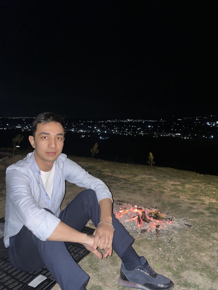  26809572  Siroj, 25 ,    