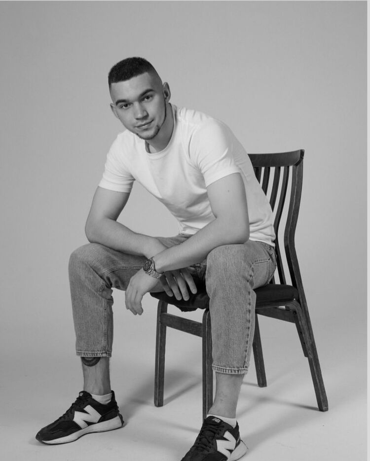 ���� 55939342 ����� �������, 22 ����, ���� ���������� � ������