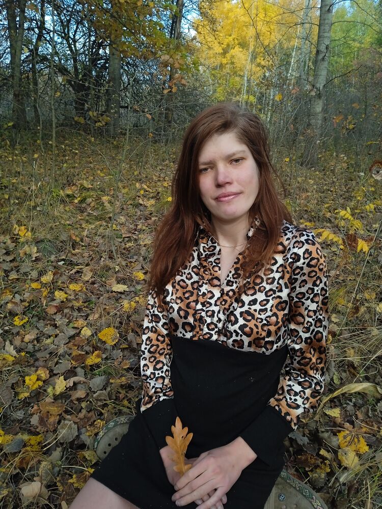  52050382  Olya, 27 ,    