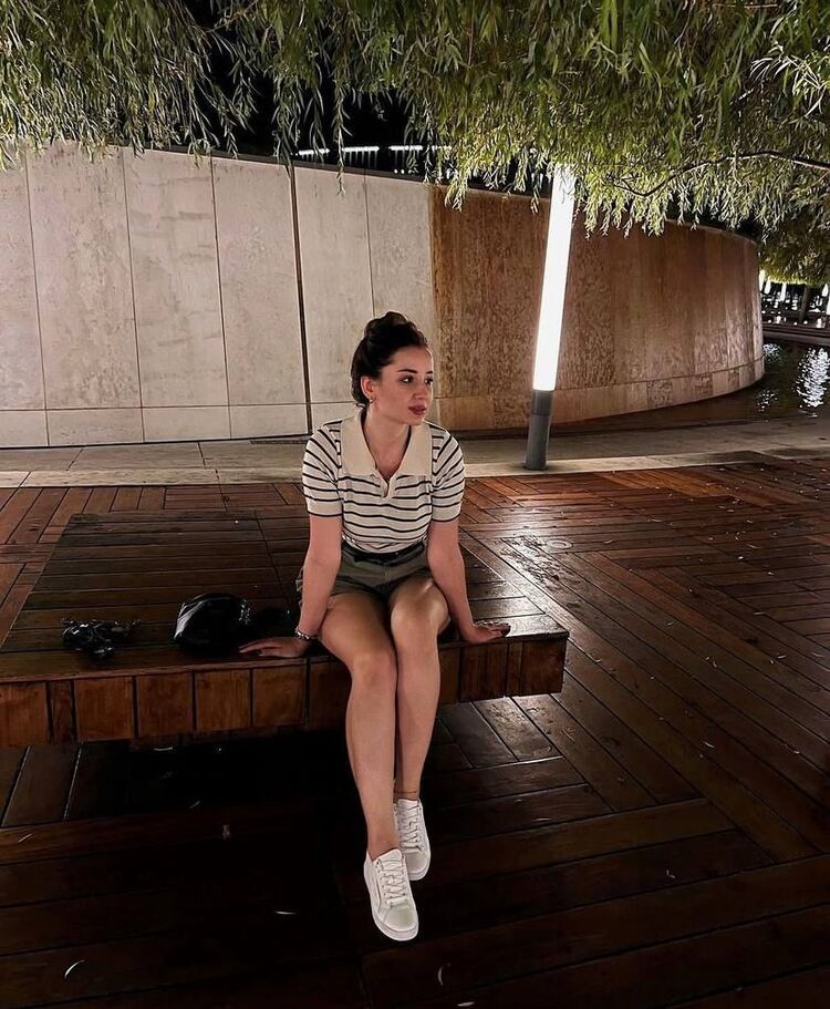  ,   , 29 ,   c 