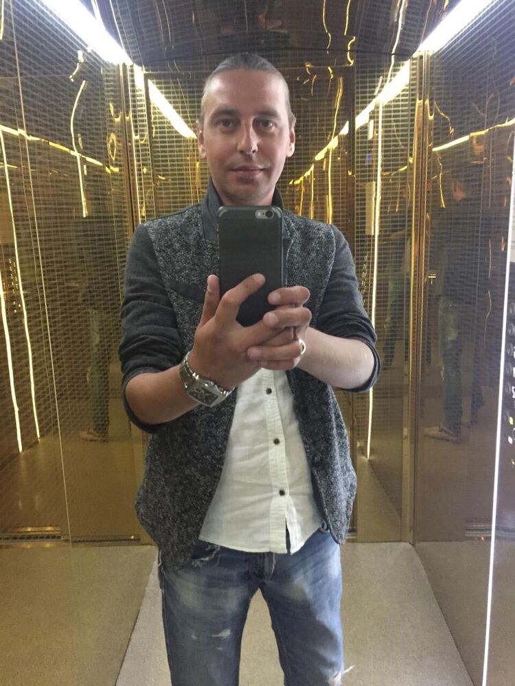  ,   , 42 ,   ,   