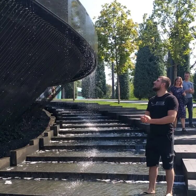  46626502  , 34 ,    