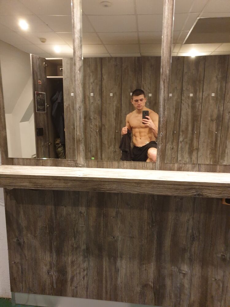  ,   Aleksandr, 35 ,   ,   , c 