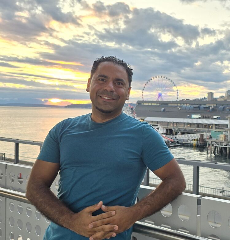  50531672  Ahmed Nasr, 38 ,    