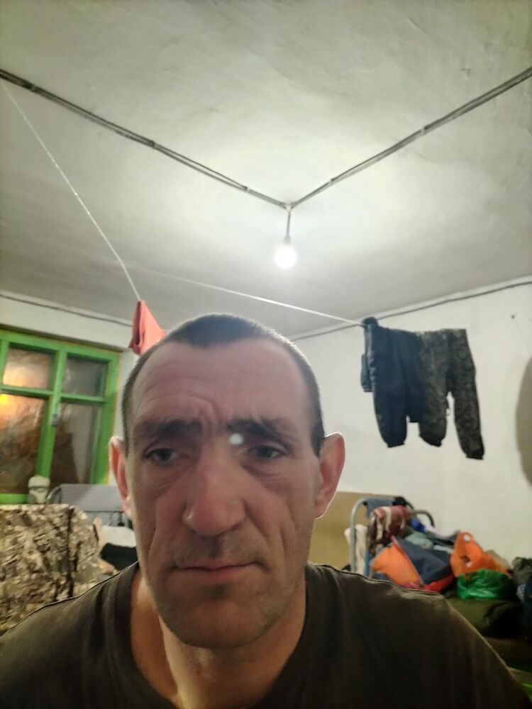  32561482  , 45 ,    