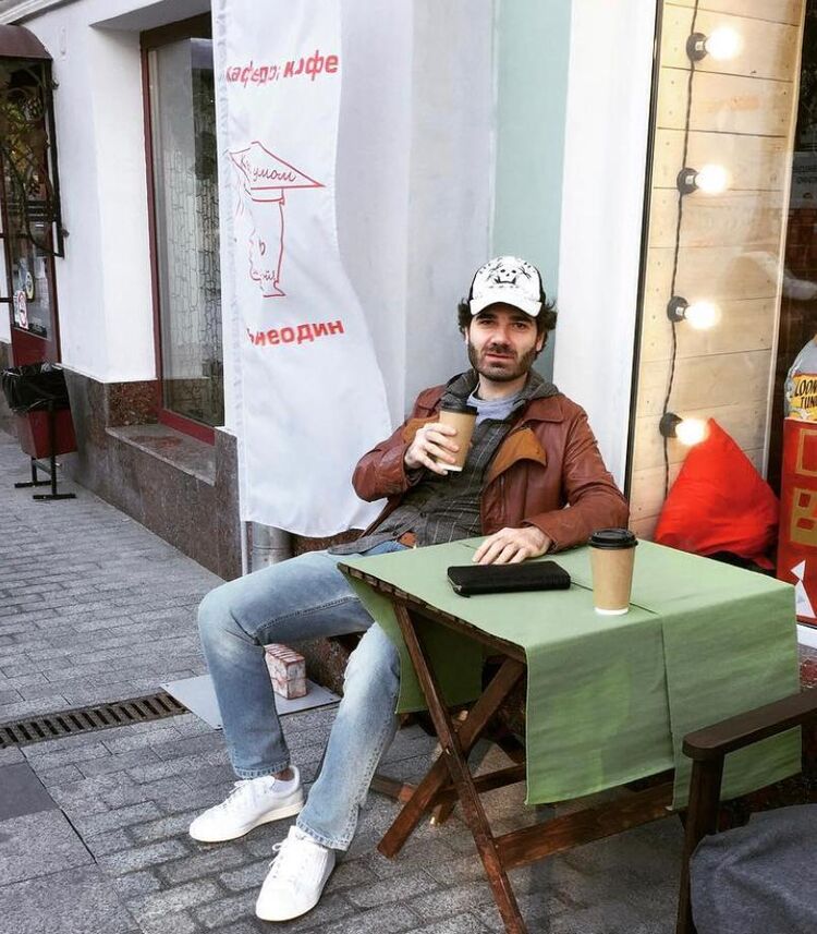 ���� 25779312 ������� �����, 37 ���, ���� ���������� � ������