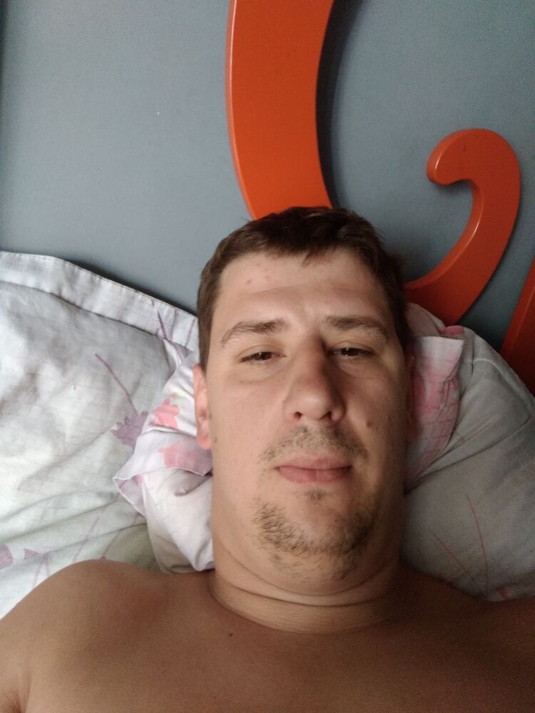  12630692  Keril, 40 ,    