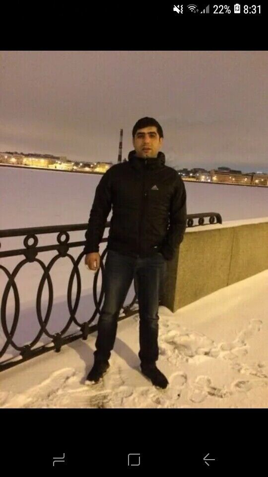  44106932  Serkan, 37 ,    