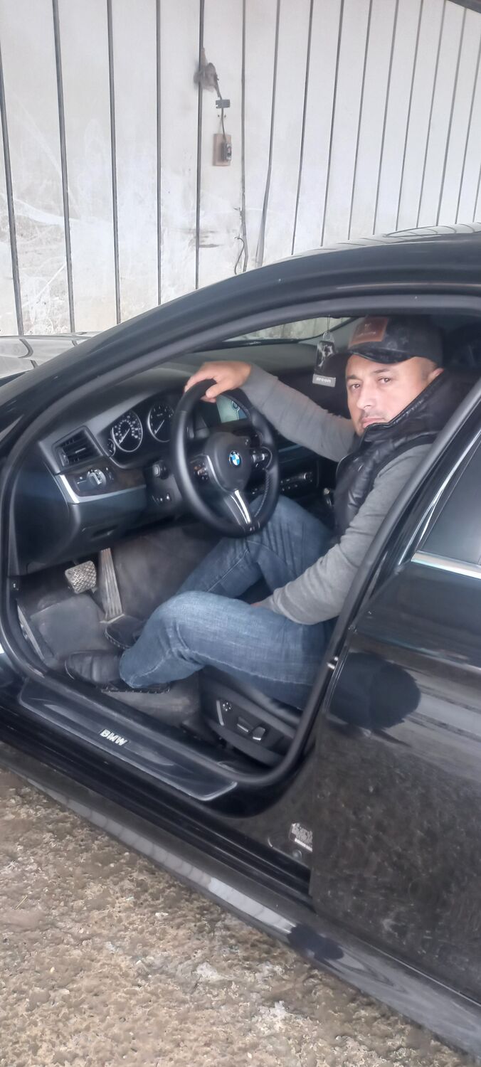  42215652  Ali, 40 ,    