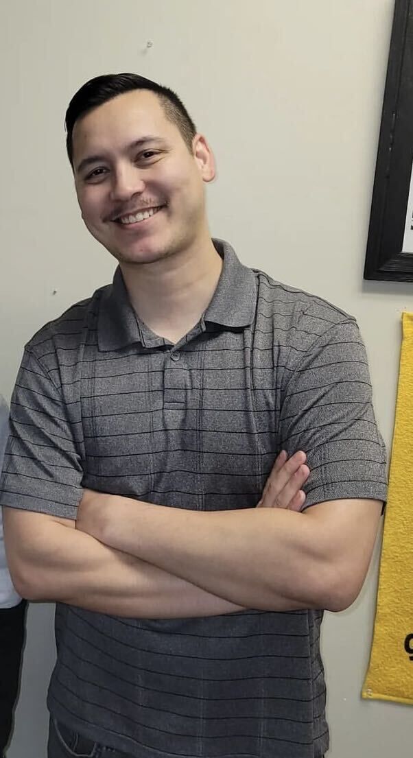  44226692  Fred, 40 ,    Canadian