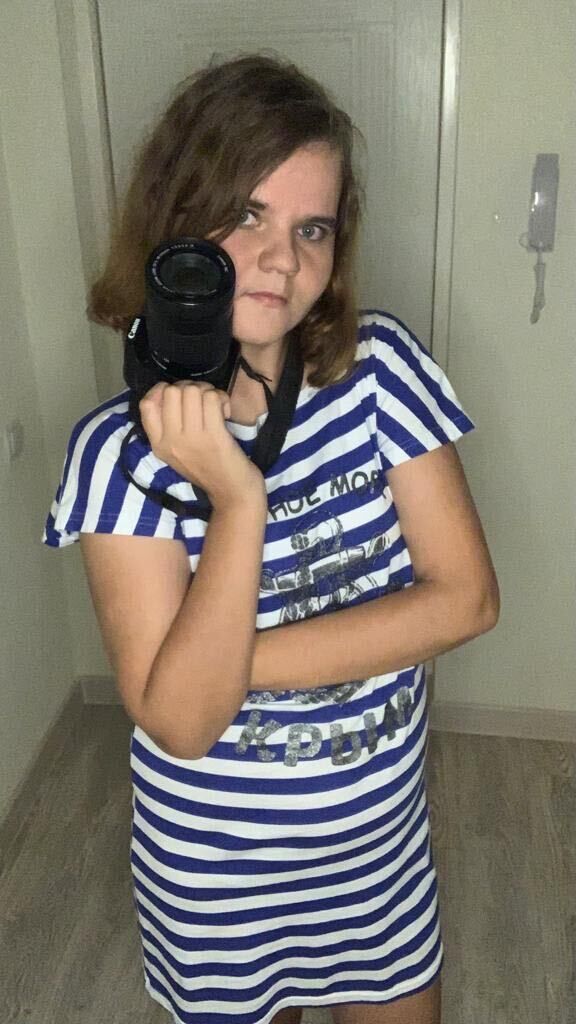  38104872  , 28 ,    