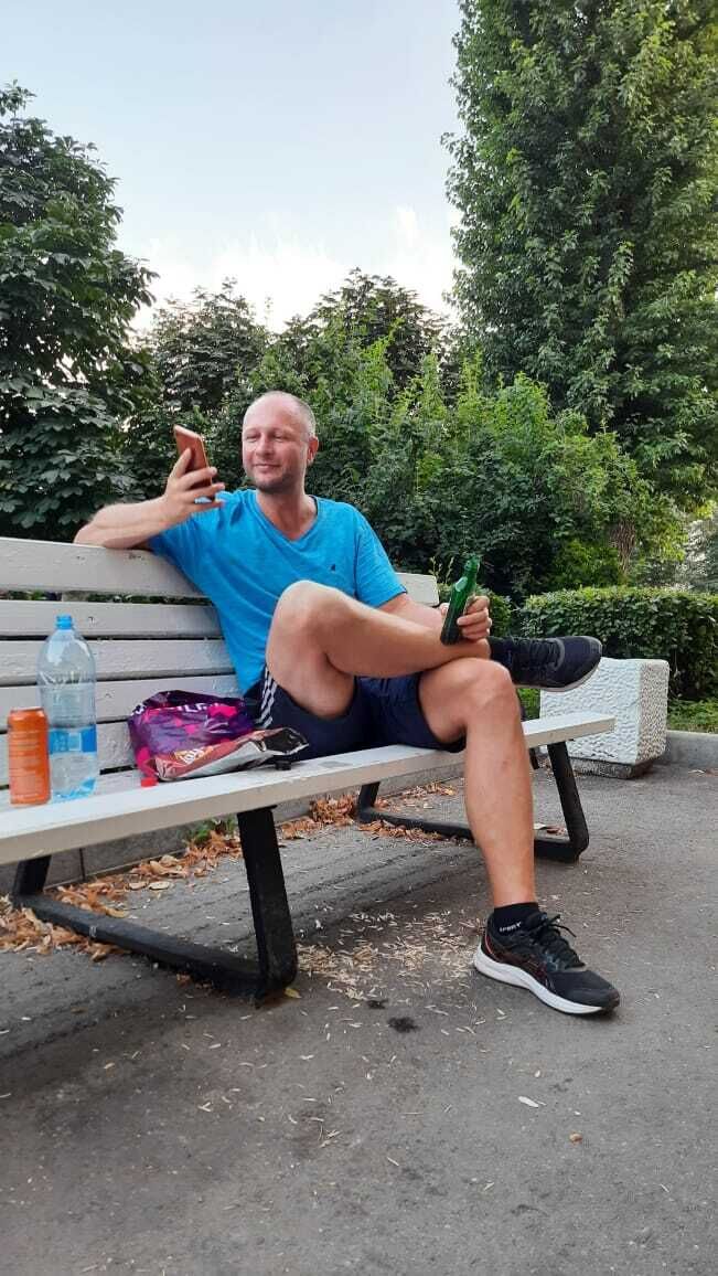  29837032  Misha, 43 ,    