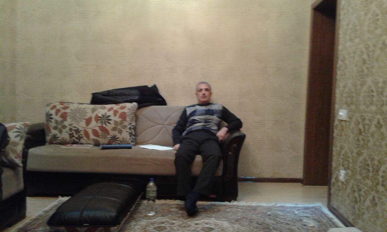  33932462  Nomus, 63 ,    