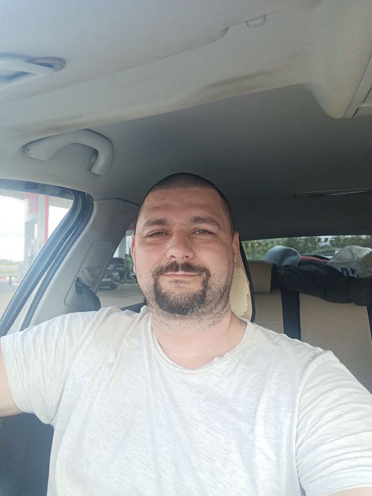  52309912  , 40 ,    