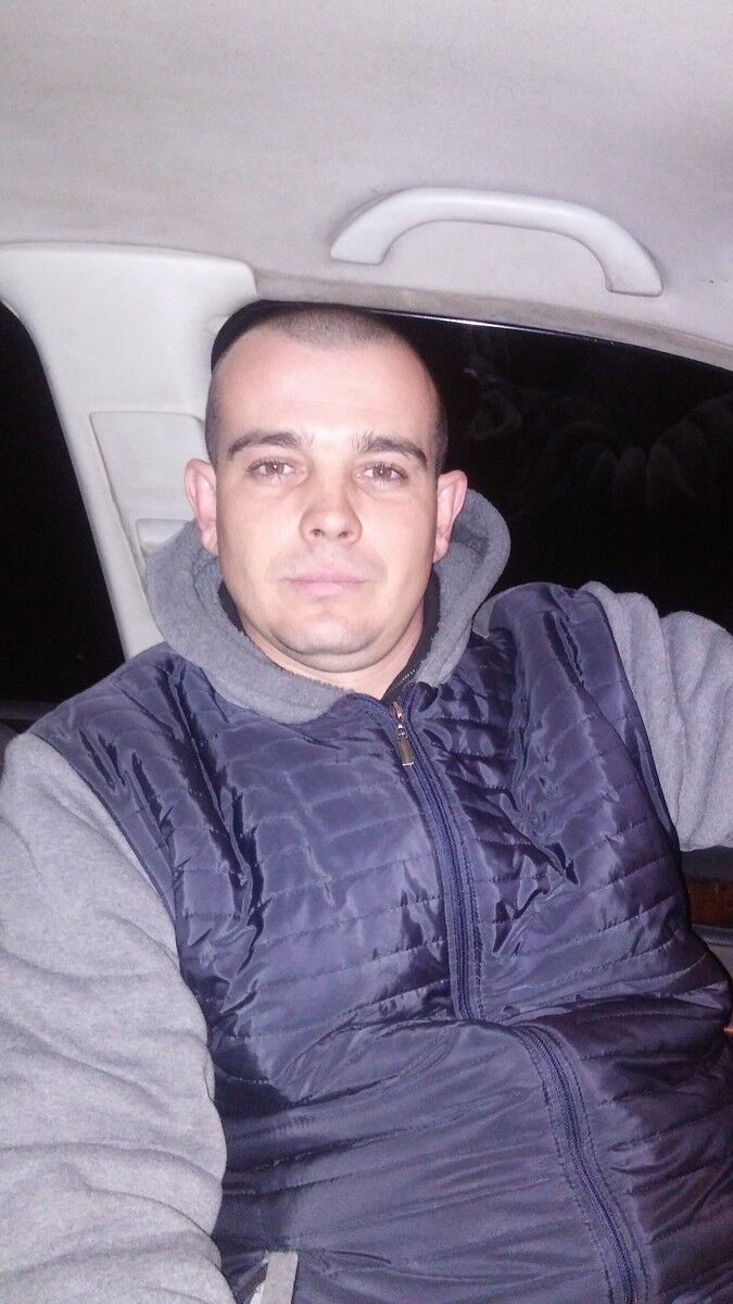  ,   Ivan, 38 ,   ,   , c 