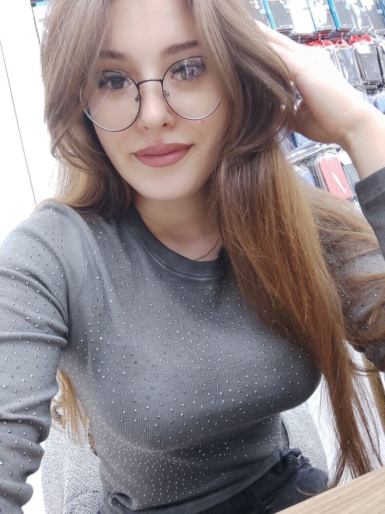  51702822  , 27 ,    